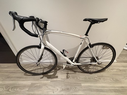 Specialized secteur sport road - sport,