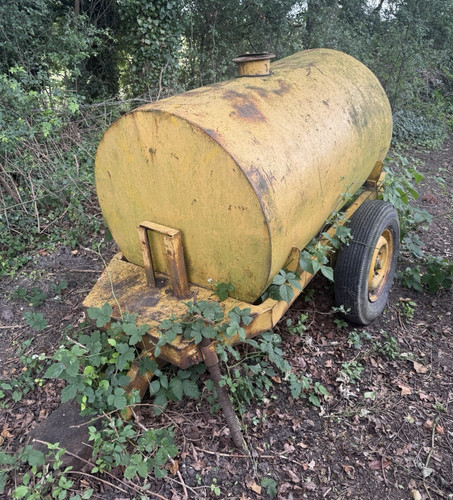 Towable bunded water - towable,