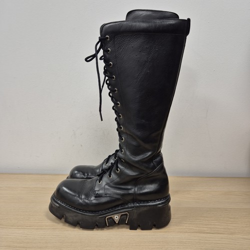 New rock reactor knee high - new,