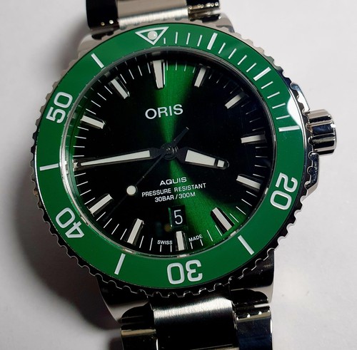 Oris aquis date - aquis, dial