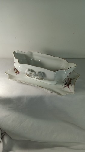 Porcelain gravy boat - porcelain,