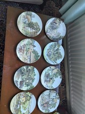 8 Royal Doulton Collectors