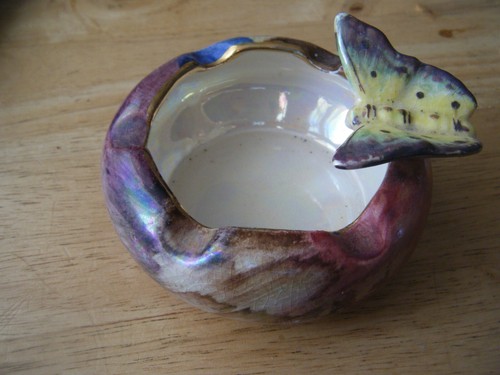 Old court ware lustre - lustre, ash