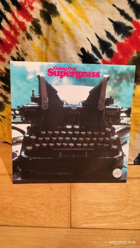 Supergrass going out 12 - supergrass., out.