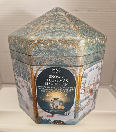 Snowy christmas biscuit - snowy,