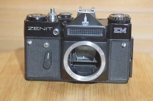 Vintage black zenit - black, em