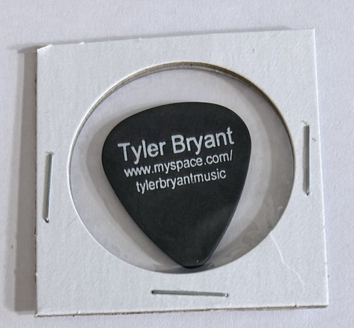 Tyler bryant guitar pick - tyler,