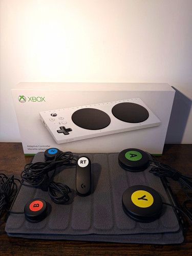 Xbox adaptive controller - controller, +