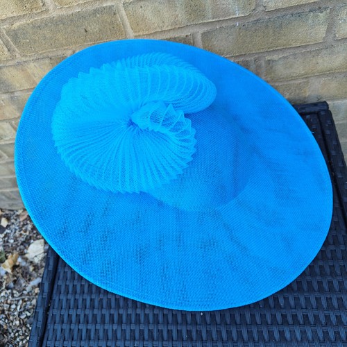 Turquoise blue flower wide - blue,