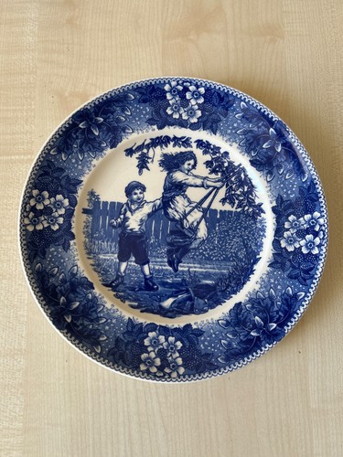 Wedgwood collectors plate