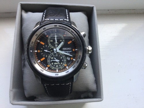 Seiko mans chronograph watch - chronograph,