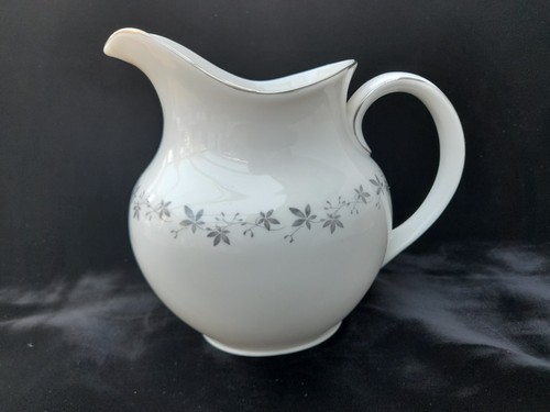 Royal doulton cadence 800ml - cadence,