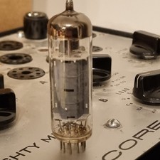 Mullard EL84 Valve/Vacuum