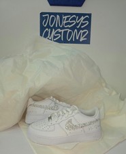 Nike Air Force 1 One Hand