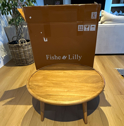Fishe lilly retreat round - fishe,