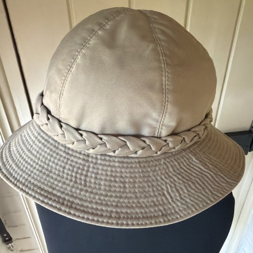 Aquascutum london beige - london,