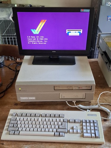 Commodore amiga 2000 - amiga,