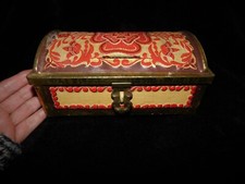 VINTAGE GILDED HANDPAINTED MONEY SAVINGS BOX CASKET REPOUSSE METAL NO PADLOCK