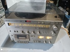HITACHI SDT-2000M MUSIC CENTRE  TURNTABLE CASSETTE RADIO. 