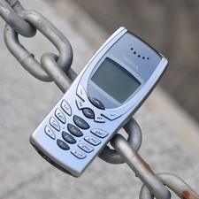 Nokia 8250 "Blue Enchantress" Collectible Edition - Original 2001 Model Vintage