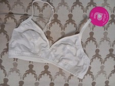 B68 Girls White Starter Bra