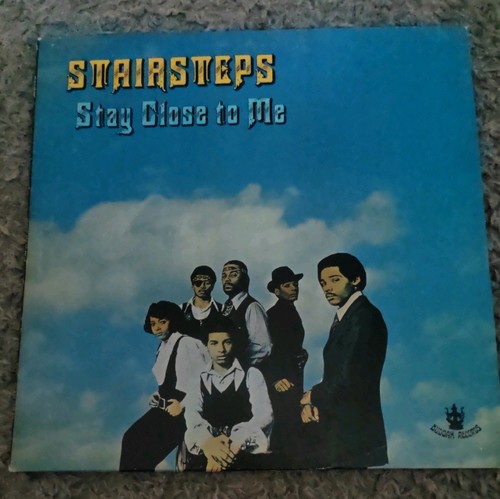 The stairsteps stay - -, close