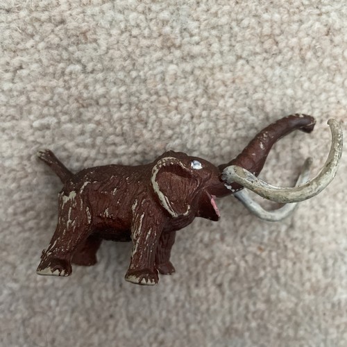 Vintage 1972 woolly mammoth