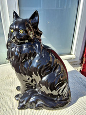 LARGE VINTAGE CERAMIC BLACK