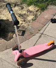 Girls pink 3 wheel scooter Micro mini scooter pink  up to 20kg LOWESTOFT