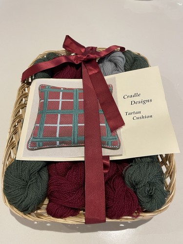 Tapestry needlepoint kit - tapestry/needlepoint,