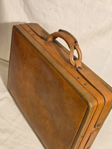 Hartmann brown leather - leather, hard