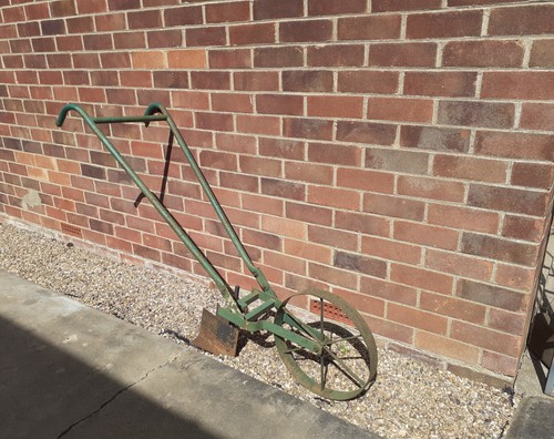 Vintage push hoe - vintage,