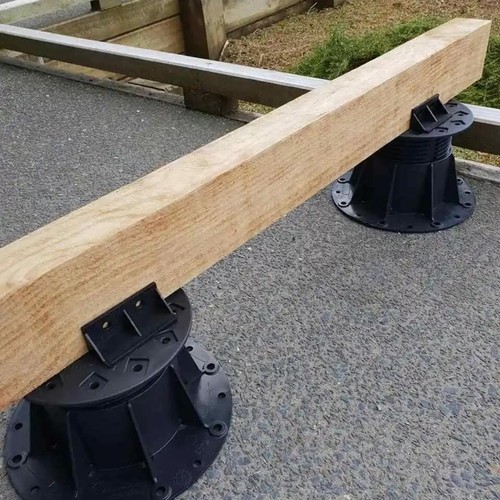 Raised decking robust plastic - decking,