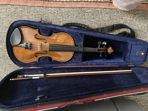 Stentor student violin - 2,