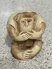 SMALL 4.5cm HIGH RESIN
