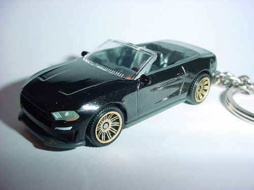 Hot ford mustang custom - 3d,