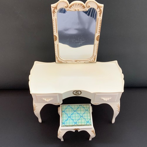 Vintage sindy doll dressing - vintage,