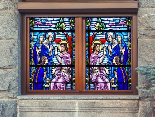 Hands bow down - b20, window