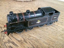 Hornby Dublo 0-6-2 'EDL-17 BR STANDARD CLASS TANK' 69567  Locomotive 00 Gauge