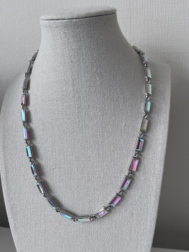 Aurora ice crystal statement - ice,