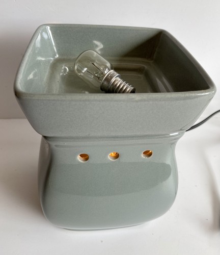Scentsy classic curve - scentsy, wax