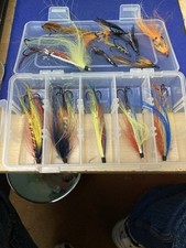 BOX OF ASSORTED SALMON FLIES.LOOK TO BE UNUSED.  (193A)