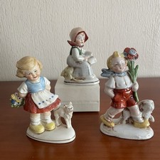 3 Vintage porcelain figurines