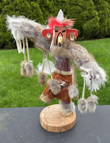 Vintage red tail hawk - red,