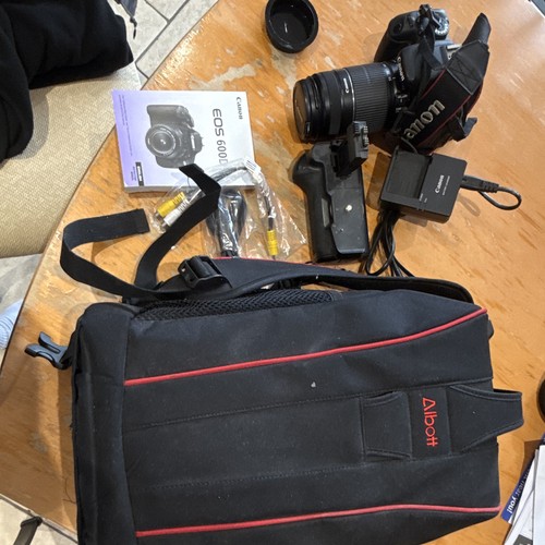 Canon eos 600d 18mp - 600d, black