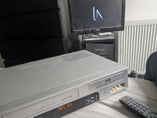 Daewoo 4700p vcr dvd - daewoo,