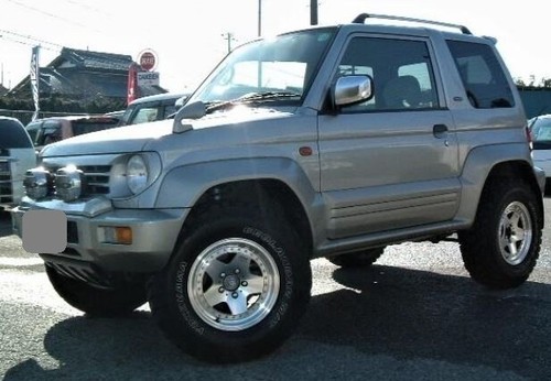 Mitsubishi pajero junior - junior, 4wd