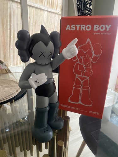Astro boy kaws version large - astro,