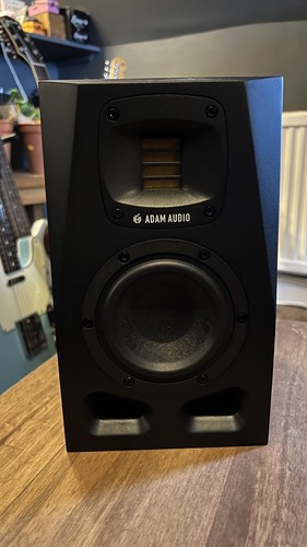 Adam audio a4v - adam, active