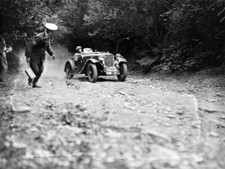 R M Andrews, Singer Le Mans
